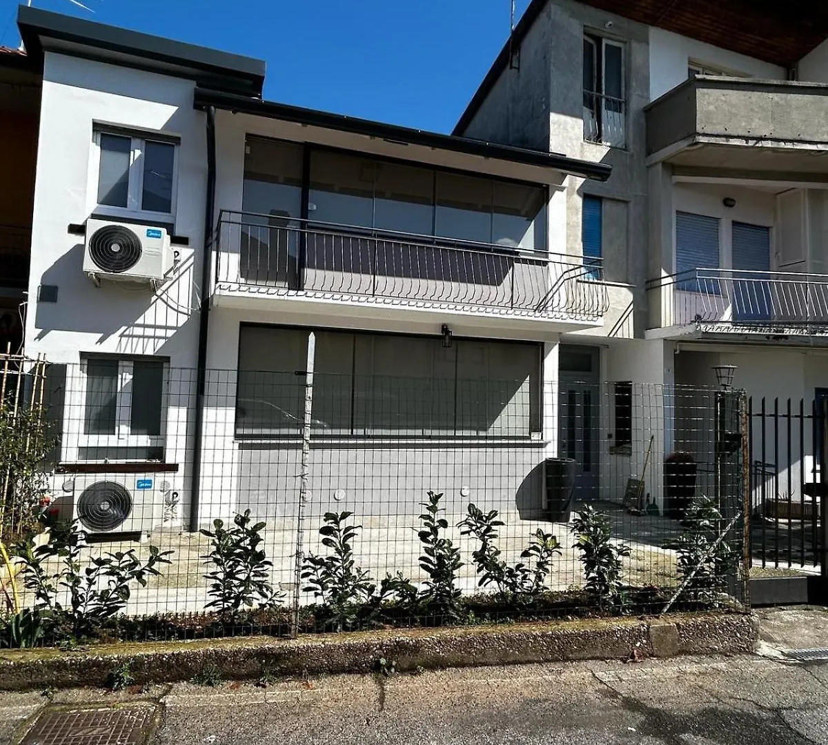 Hotel Little House Leonardo Airport Azzano San Paolo Pensjonat
